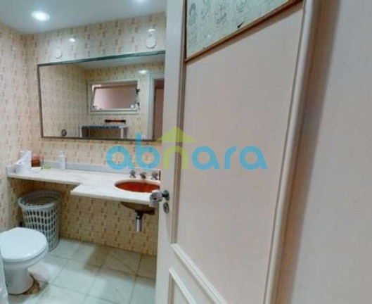 Imagem Apartamento com 4 Quartos à Venda, 430 m² em Copacabana - Rio De Janeiro Imagem Apartamento com 4 Quartos à Venda, 430 m² em Copacabana - Rio De Janeiro