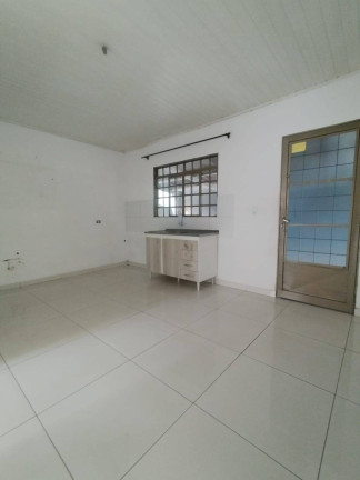 Imagem Casa com 2 Quartos à Venda, 170 m² em Arapongas Imagem Casa com 2 Quartos à Venda, 170 m² em Arapongas