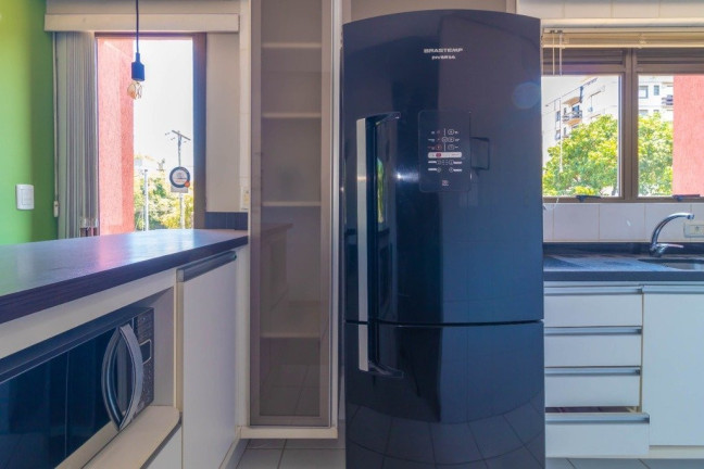 Imagem Apartamento com 2 Quartos à Venda, 82 m² em Passo Da Areia - Porto Alegre Imagem Apartamento com 2 Quartos à Venda, 82 m² em Passo Da Areia - Porto Alegre