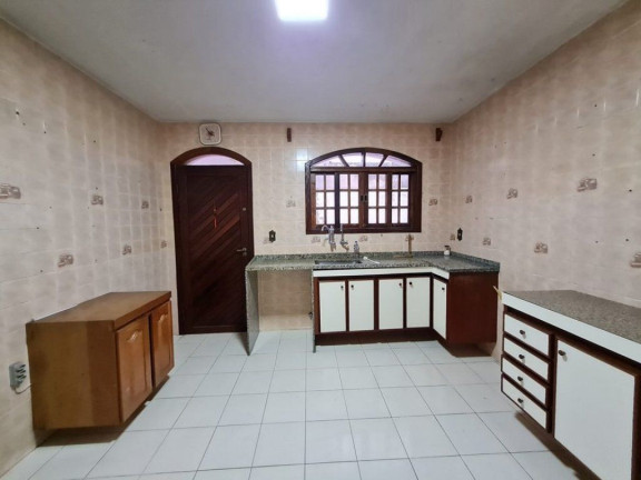 Imagem Casa com 4 Quartos à Venda ou Locação, 130 m² em Bela Aliança - São Paulo Imagem Casa com 4 Quartos à Venda ou Locação, 130 m² em Bela Aliança - São Paulo
