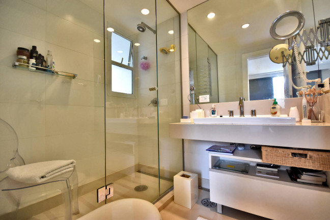 Imagem Apartamento com 3 Quartos à Venda, 181 m² em Moema - São Paulo Imagem Apartamento com 3 Quartos à Venda, 181 m² em Moema - São Paulo