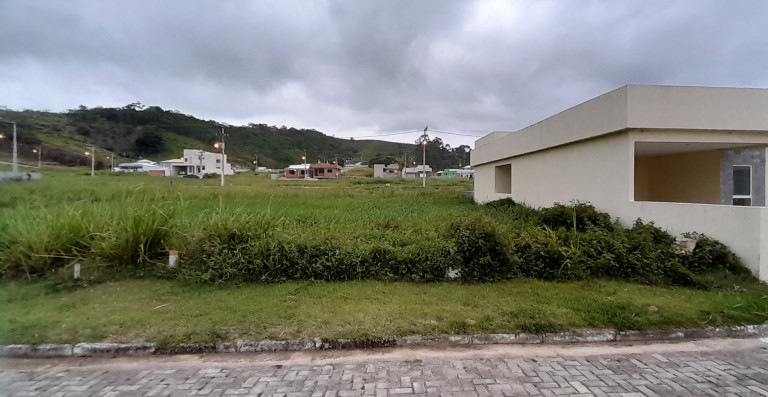 Terreno à Venda, 216 m² em Pindobas - Maricá