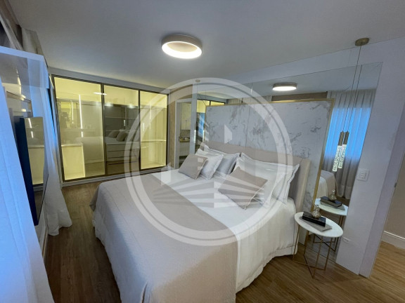 Imagem Apartamento com 4 Quartos à Venda, 234 m² em Centro - Balneário Camboriú Imagem Apartamento com 4 Quartos à Venda, 234 m² em Centro - Balneário Camboriú