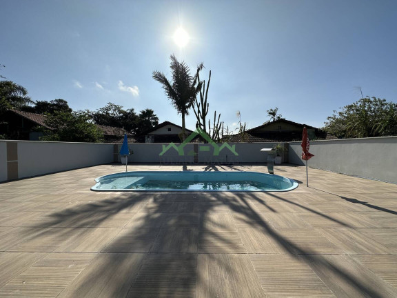 Imagem Sobrado com 3 Quartos à Venda, 250 m² em Centro - Balneário Barra Do Sul