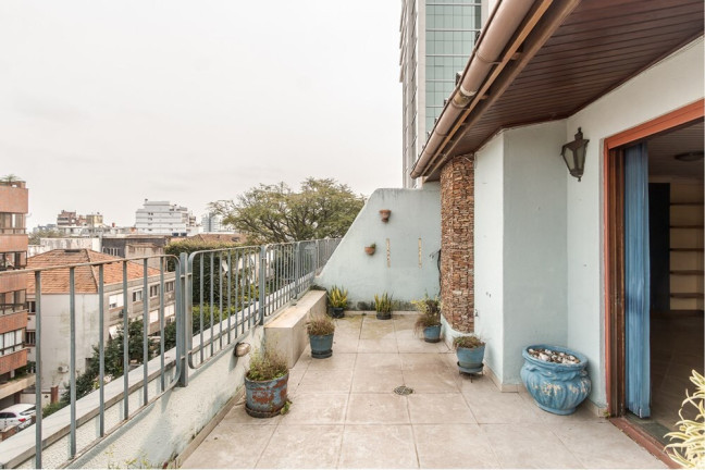 Imagem Imóvel com 3 Quartos à Venda,  em Auxiliadora - Porto Alegre