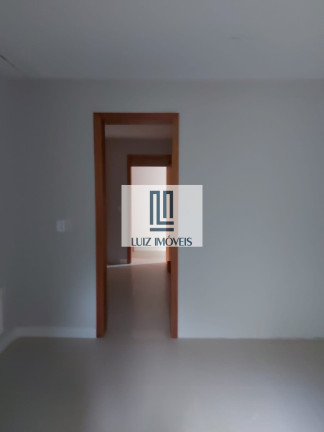 Imagem Casa com 3 Quartos à Venda, 300 m² em Parque Salutares - Paraíba Do Sul Imagem Casa com 3 Quartos à Venda, 300 m² em Parque Salutares - Paraíba Do Sul
