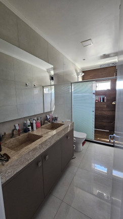 Imagem Casa com 2 Quartos à Venda, 440 m² em Costeira - Balneário Barra Do Sul Imagem Casa com 2 Quartos à Venda, 440 m² em Costeira - Balneário Barra Do Sul