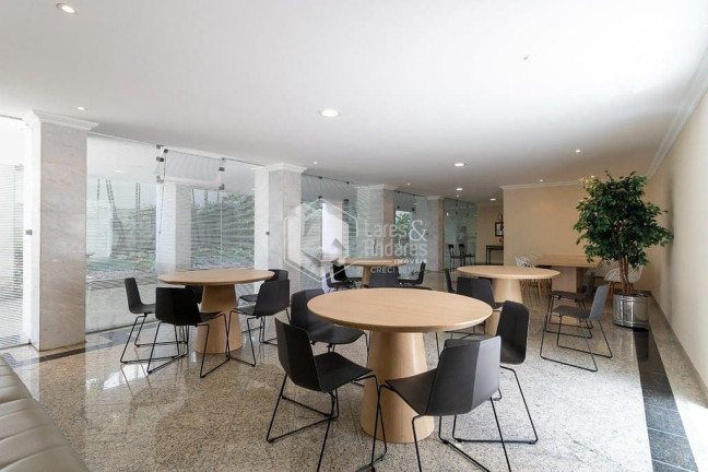 Imagem Apartamento com 3 Quartos à Venda, 227 m² em Itaim Bibi - São Paulo