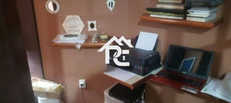 Imagem Casa com 5 Quartos à Venda, 360 m² em Maravista - Niterói