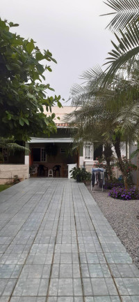 Imagem Casa com 3 Quartos à Venda, 168 m² em Universitário - Tijucas