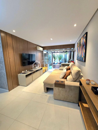 Apartamento com 3 Quartos à Venda, 210 m² em Centro - Florianópolis
