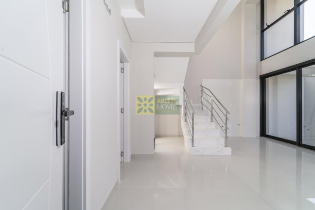 Apartamento com 2 Quartos à Venda, 70 m² em Mariscal - Bombinhas