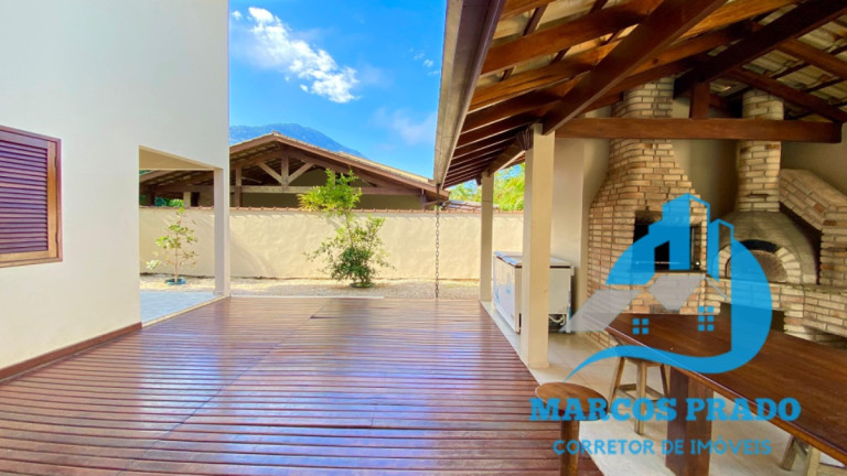 Imagem Casa com 5 Quartos à Venda, 252 m² em Itamambuca - Ubatuba Imagem Casa com 5 Quartos à Venda, 252 m² em Itamambuca - Ubatuba