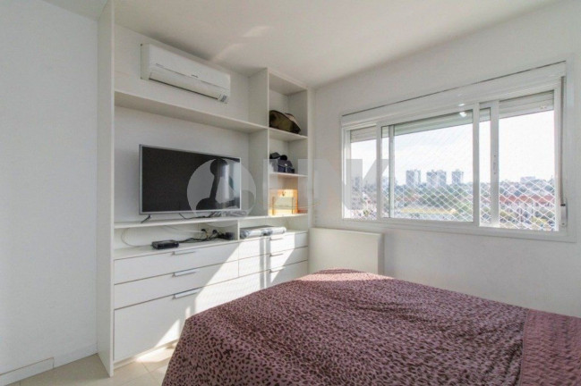 Imagem Apartamento com 2 Quartos à Venda, 63 m² em Passo Da Areia - Porto Alegre