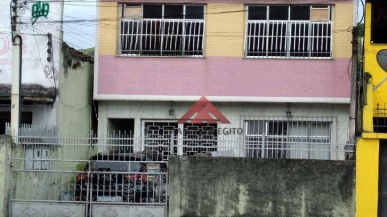 Casa com 3 Quartos à Venda, 150 m² em Barro Vermelho - São Gonçalo