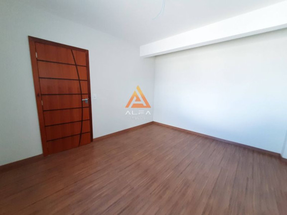 Imagem Casa com 3 Quartos à Venda, 205 m²