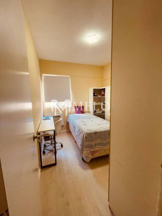 Imagem Apartamento com 3 Quartos à Venda, 79 m² em Madalena - Recife