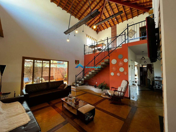 Imagem Casa com 3 Quartos à Venda, 295 m² em Medeiros - Jundiaí Imagem Casa com 3 Quartos à Venda, 295 m² em Medeiros - Jundiaí