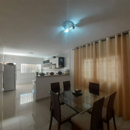 Imagem Casa com 3 Quartos à Venda, 300 m² em Setor Garavelo - Aparecida De Goiânia