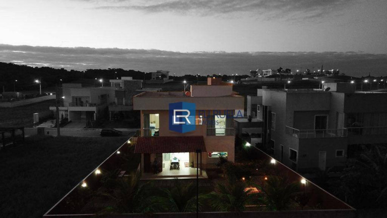 Imagem Casa com 4 Quartos à Venda, 320 m² em Interlagos - Vila Velha