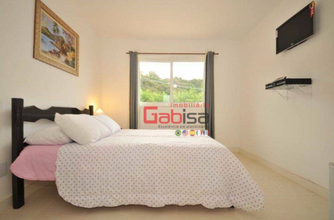 Imagem Casa com 4 Quartos à Venda, 300 m² em Ferradura - Armação Dos Búzios Imagem Casa com 4 Quartos à Venda, 300 m² em Ferradura - Armação Dos Búzios