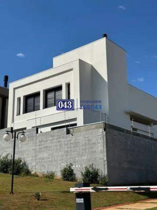 Imagem Casa de Condomínio com 3 Quartos à Venda, 231 m² em Jardim Morumbi - Londrina