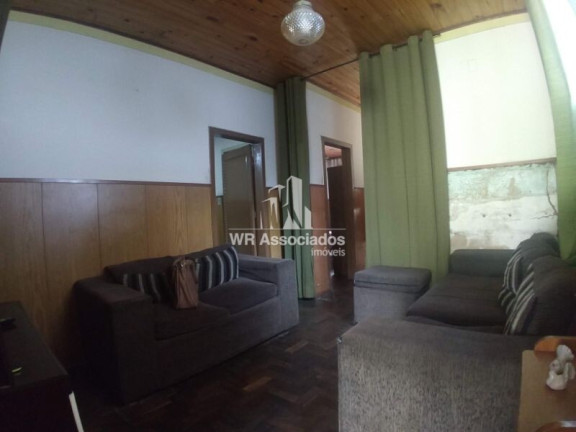Imagem Casa com 3 Quartos à Venda, 234 m²