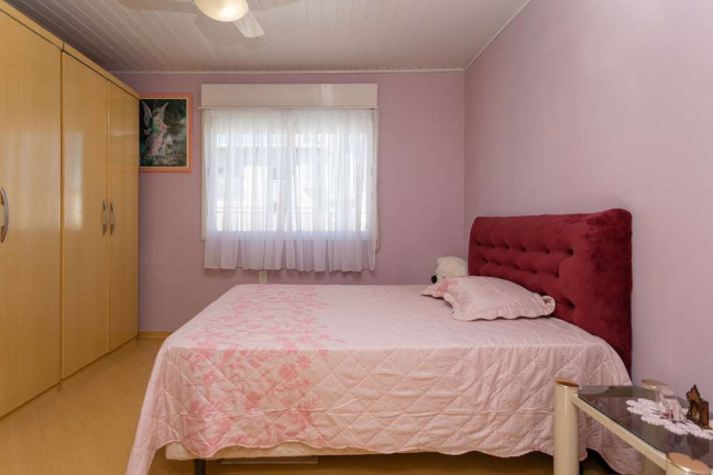 Imagem Imóvel com 2 Quartos à Venda, 80 m² em Passo Da Areia - Porto Alegre Imagem Imóvel com 2 Quartos à Venda, 80 m² em Passo Da Areia - Porto Alegre