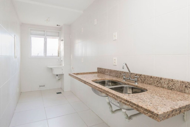 Imagem Imóvel com 2 Quartos à Venda, 80 m² em Passo Da Areia - Porto Alegre Imagem Imóvel com 2 Quartos à Venda, 80 m² em Passo Da Areia - Porto Alegre