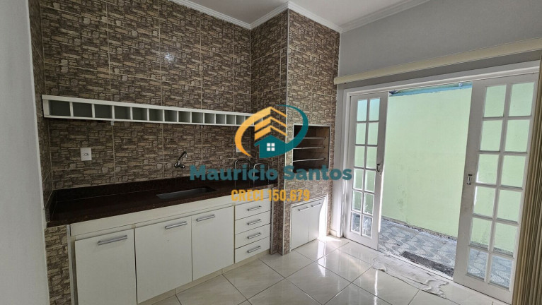 Imagem Casa com 3 Quartos à Venda, 116 m² em Centro - Mongaguá