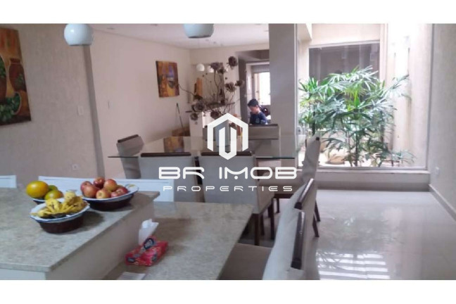 Imagem Casa com 4 Quartos à Venda, 300 m² em Cambuci - São Paulo Imagem Casa com 4 Quartos à Venda, 300 m² em Cambuci - São Paulo
