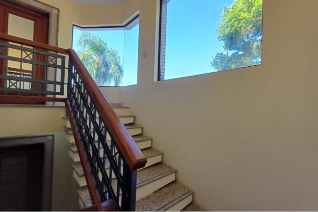 Imagem Casa com 4 Quartos à Venda, 738 m² em Partenon - Porto Alegre Imagem Casa com 4 Quartos à Venda, 738 m² em Partenon - Porto Alegre
