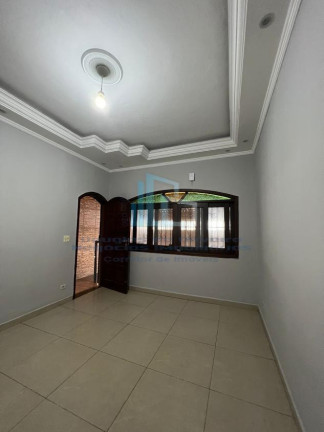 Imagem Casa com 2 Quartos à Venda, 83 m² em Guilhermina - Praia Grande