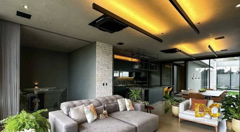 Imagem Casa de Condomínio com 4 Quartos à Venda, 370 m² em Ribeirão Do Lipa - Cuiabá