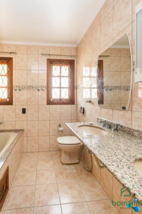 Imagem Casa com 4 Quartos à Venda, 390 m² em Ipanema - Porto Alegre Imagem Casa com 4 Quartos à Venda, 390 m² em Ipanema - Porto Alegre