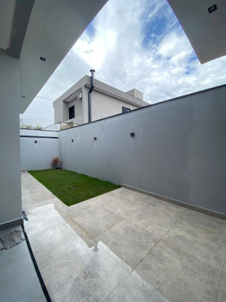 Imagem Casa com 3 Quartos à Venda, 250 m² em Guedes - Tremembé