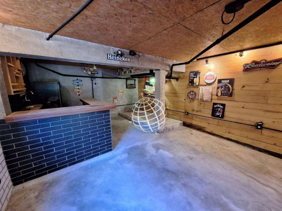 Imagem Casa com 3 Quartos à Venda, 320 m² em Jardim Siriema - Atibaia