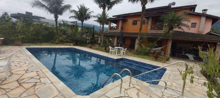Imagem Casa de Condomínio com 5 Quartos à Venda, 402 m² em Centro - Boracéia