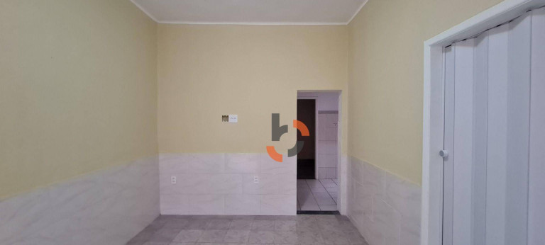 Imagem Casa com 2 Quartos à Venda ou Locação, 57 m² em Centro - Nilópolis