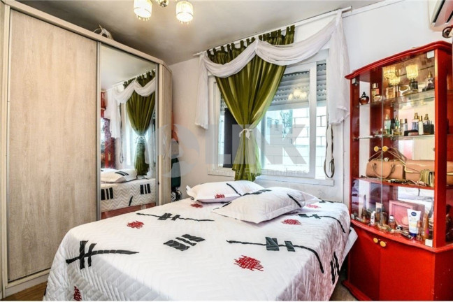 Imagem Apartamento com 1 Quarto à Venda, 44 m² em Vila Ipiranga - Porto Alegre Imagem Apartamento com 1 Quarto à Venda, 44 m² em Vila Ipiranga - Porto Alegre
