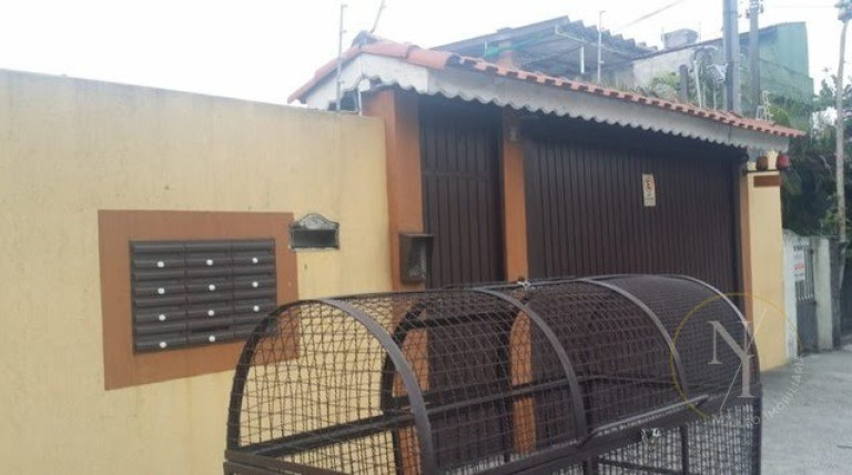 Sobrado com 2 Quartos à Venda, 108 m² em Guaiauna - São Paulo