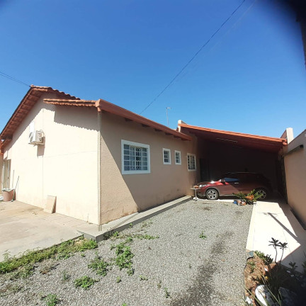 Imagem Casa com 3 Quartos à Venda, 228 m² em Setor Araguaia - Aparecida De Goiânia