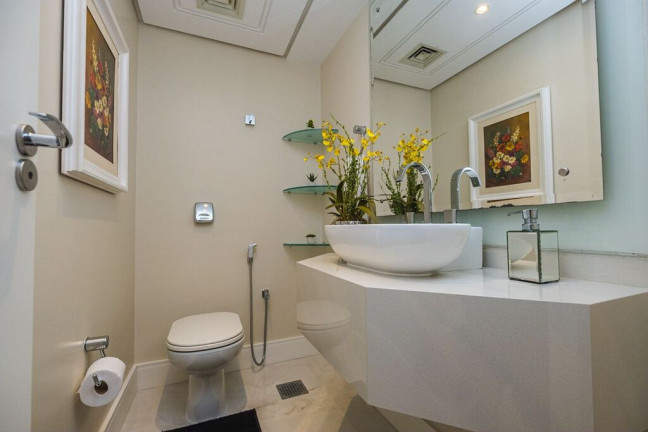 Imagem Apartamento com 3 Quartos à Venda, 277 m² em Agronômica - Florianópolis