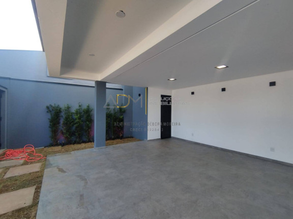 Imagem Casa com 3 Quartos à Venda, 250 m² em Jardim Itália - Botucatu