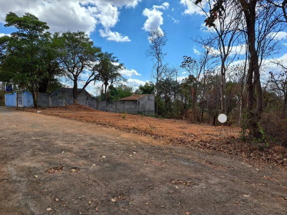 Imagem Terreno à Venda, 473 m² em Montes Claros Imagem Terreno à Venda, 473 m² em Montes Claros