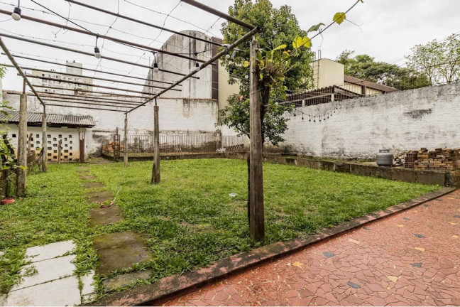 Imagem Casa com 3 Quartos à Venda, 200 m² em Santana - Porto Alegre