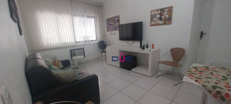 Apartamento com 2 Quartos à Venda, 94 m² em Embaré - Santos