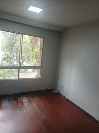 Imagem Imóvel com 2 Quartos à Venda, 60 m² em Jardim Santa Emília - São Paulo