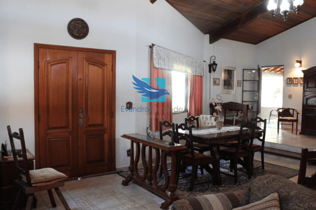 Imagem Casa com 3 Quartos à Venda, 228 m² em Iporanga - Aguas De Sao Pedro