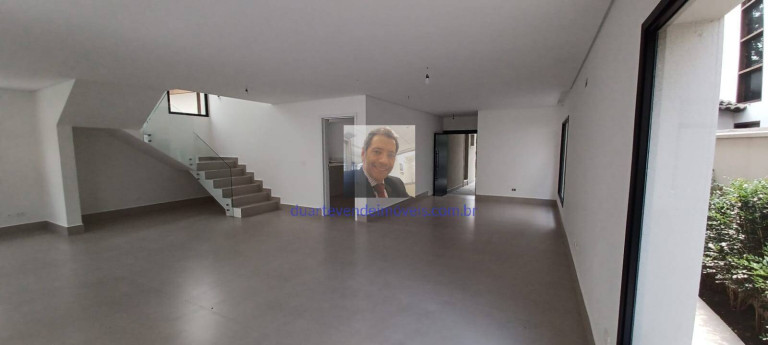 Imagem Casa de Condomínio com 4 Quartos à Venda, 276 m² em Barueri